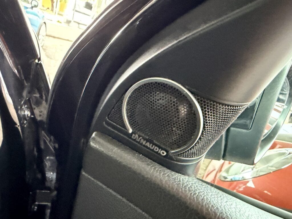 Sistema de sonido Dynaudio Golf GTI