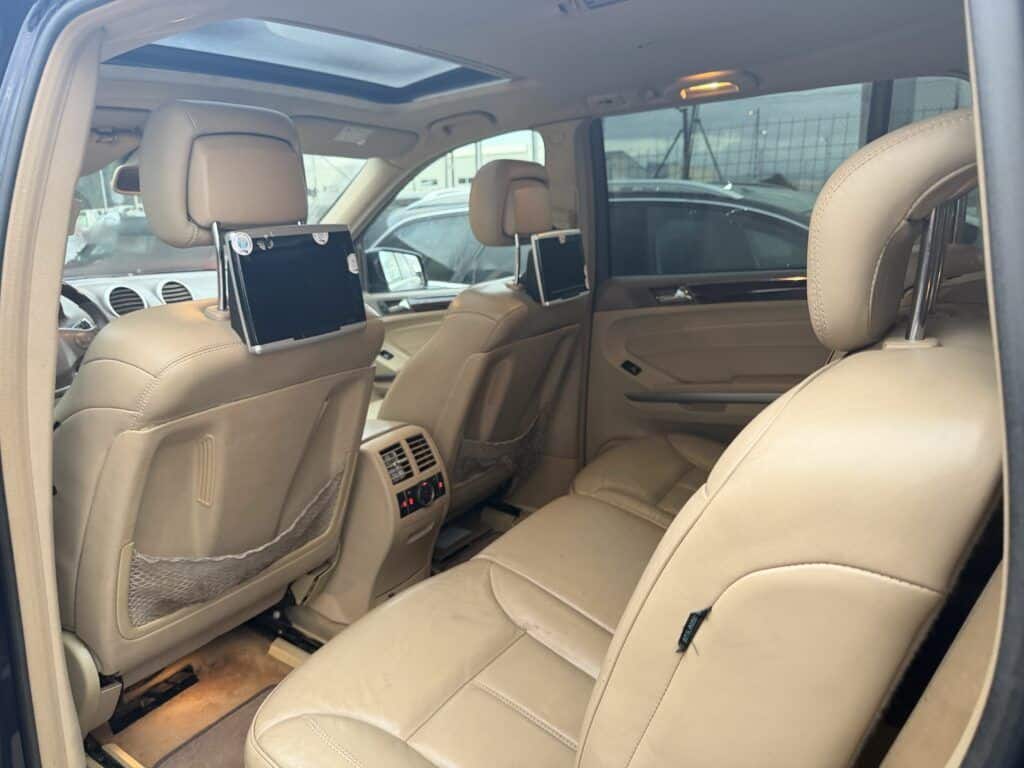 Interior Mercedes-Benz GL 2012 segunda mano asientos traseros