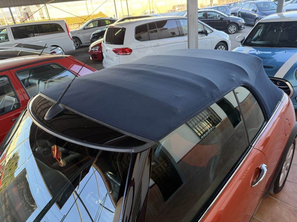 Capota de lona del Mini Cooper Cabrio segunda mano en Chevicars