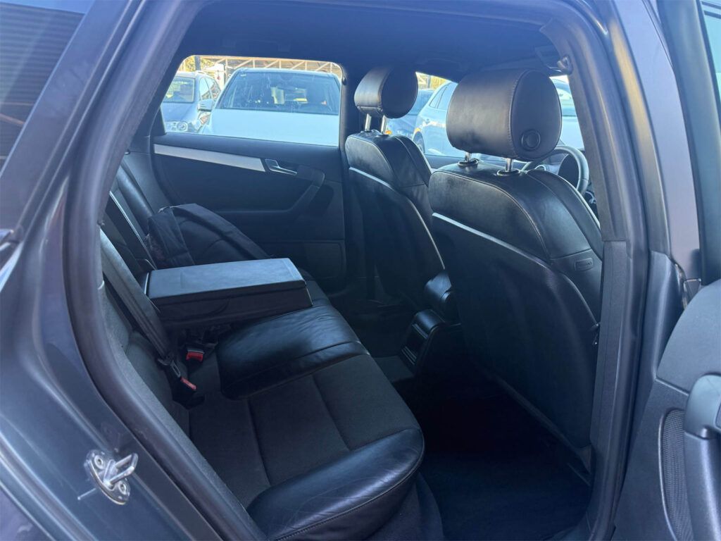 Interior Audi A3 2007 segunda mano asientos traseros en Chevicars