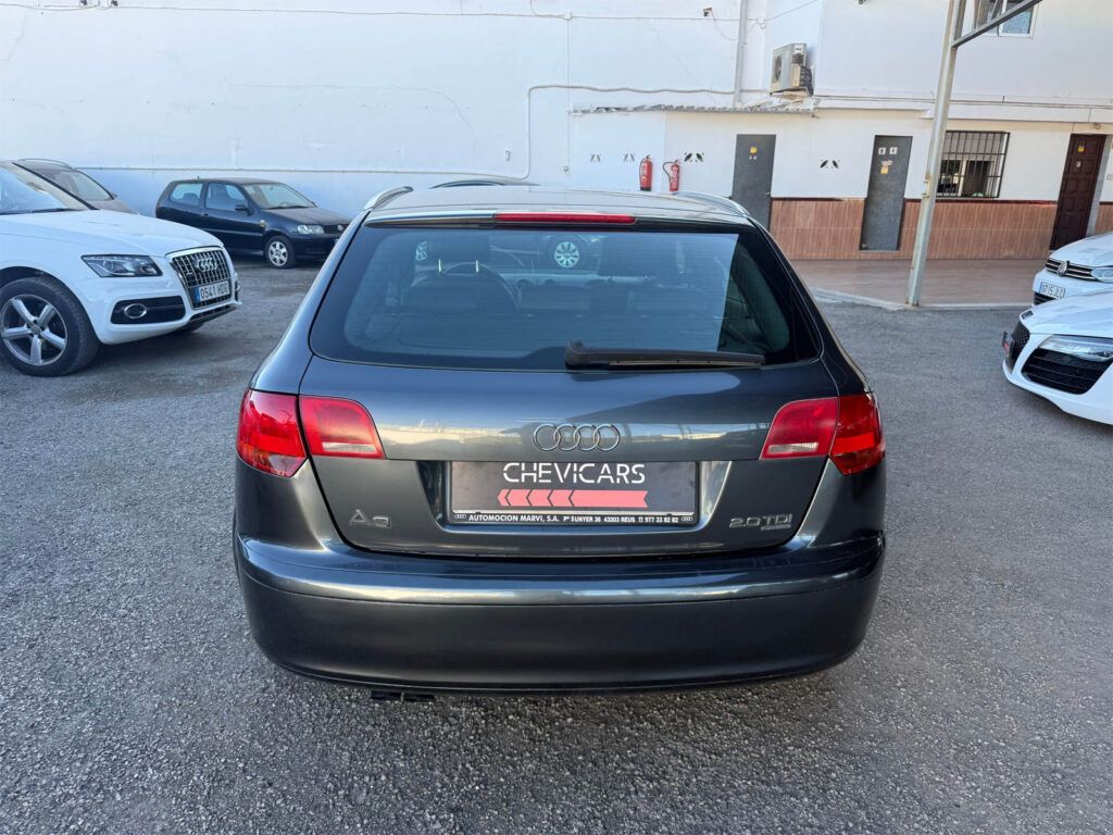 Audi A3 2007 segunda mano gris vista trasera en Chevicars