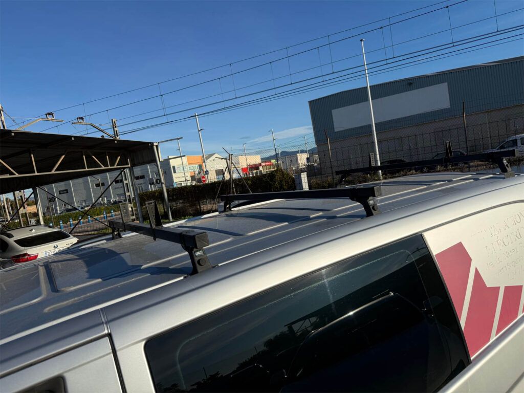 Mercedes Vito segunda mano Chevicars barras de techo