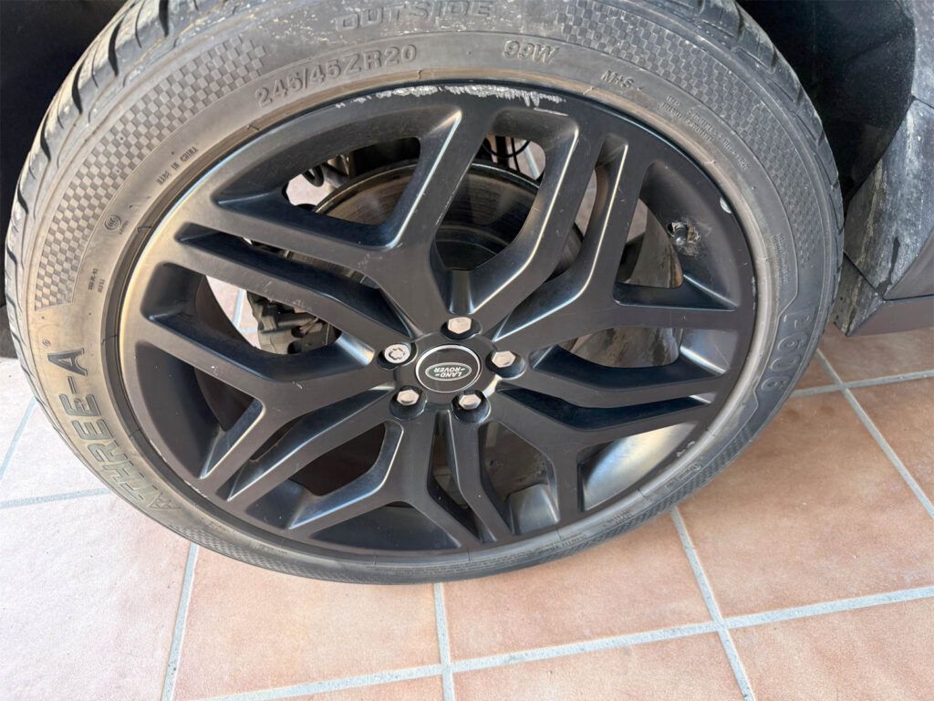 Llanta del Range Rover Evoque Cabrio 2017 segunda mano